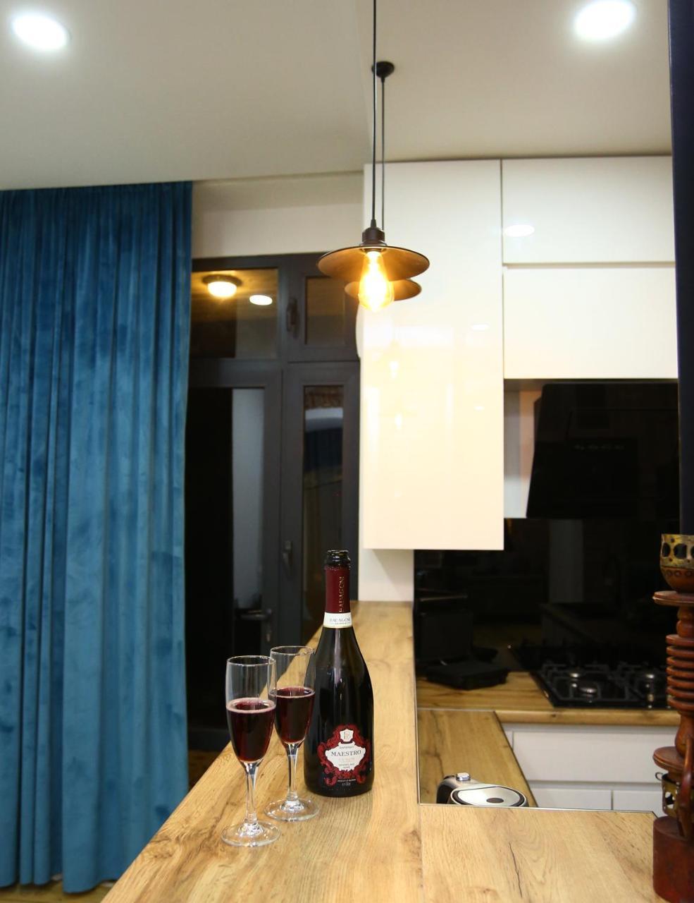 Tiflis Hut Apartment Luaran gambar